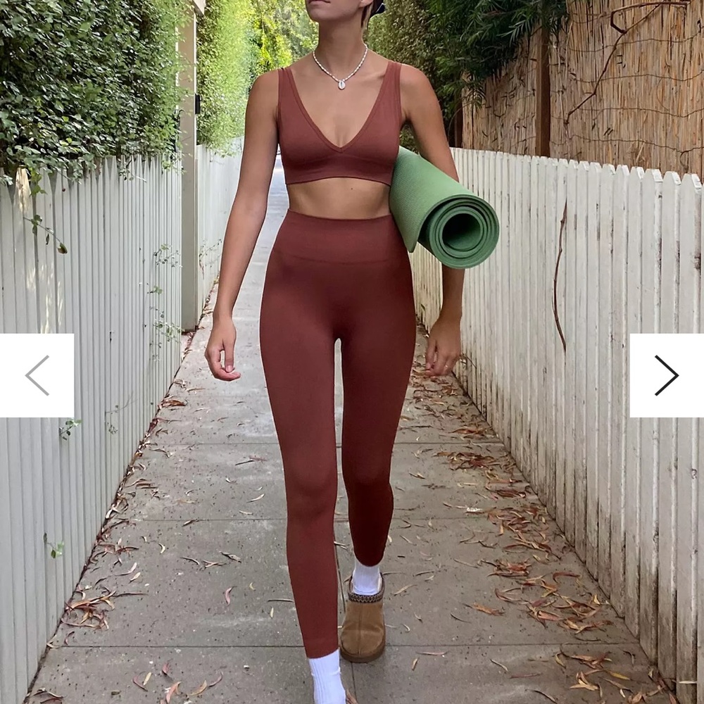 WeWoreWhat Seamless Legging
